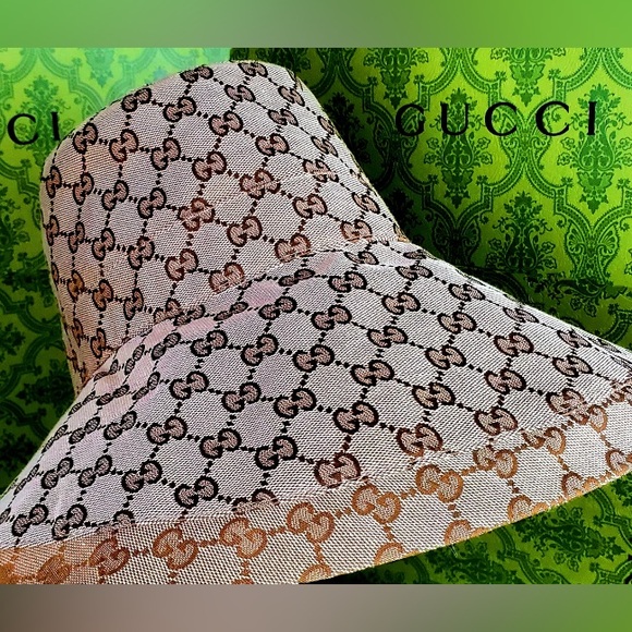 Gucci GG Monogram Bucket Hat Wide Large Brim Beige Canvas Jacquard Sun Coverage - Picture 5 of 16